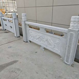 乌鲁木齐芝麻白河道栏杆 石材栏杆