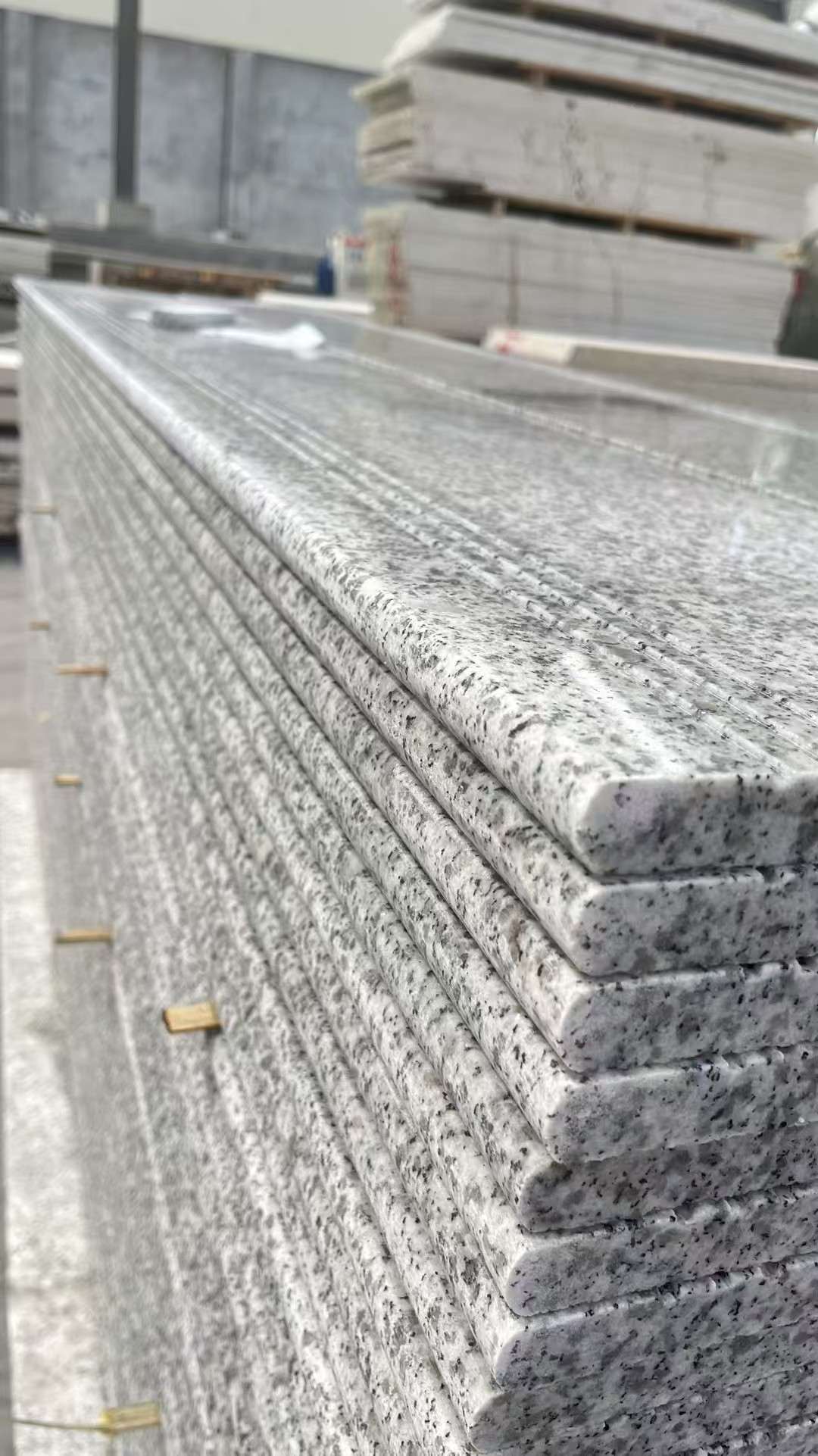 乌鲁木齐芝麻白楼梯踏步 花岗岩楼梯板材